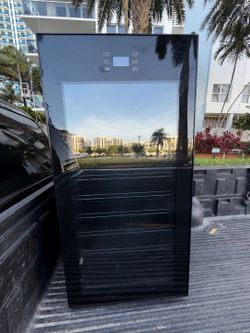 Wine cooler