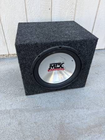 MTX Audio Thunder 4500 subwoofer 12" enclosure