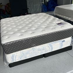 King Prana super luxurious plush mattress very little use was in spare bedroom  I deliver or come see  Retail $2,389 Your Price $575 