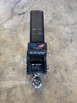 B&W 2.5” Black Dual Ball Mount Hitches Model TS20040B