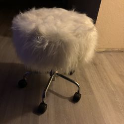 Vanity Chair 
