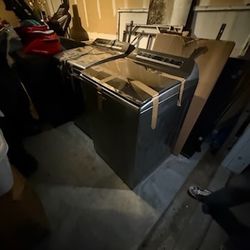 Smart Whirlpool Washer And Dryer 