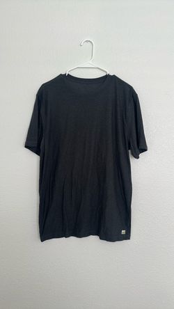 Vuori Men’s Tees (Medium)