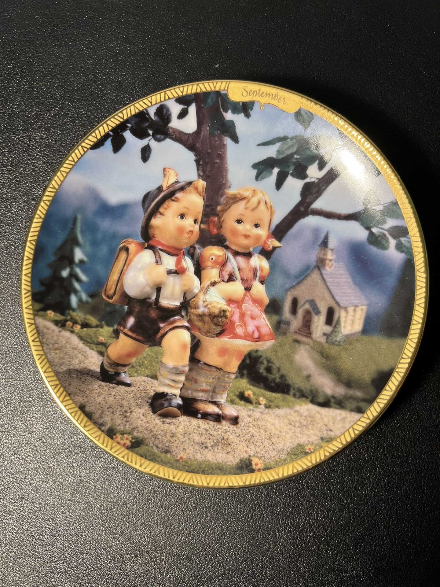 The Bradford Exchange 1999 Hummel Season Of Joy September Perpetual Calendar NIB 5.75”