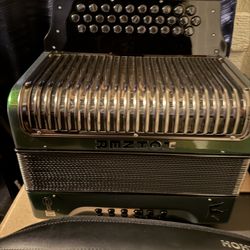 Hohner Corona C-II Fa 