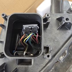 Ford Explorer Headlights, Left And Right