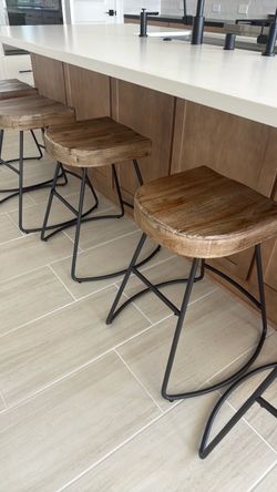Set of 5 Rustic Industrial Wood & Metal Counter Stools