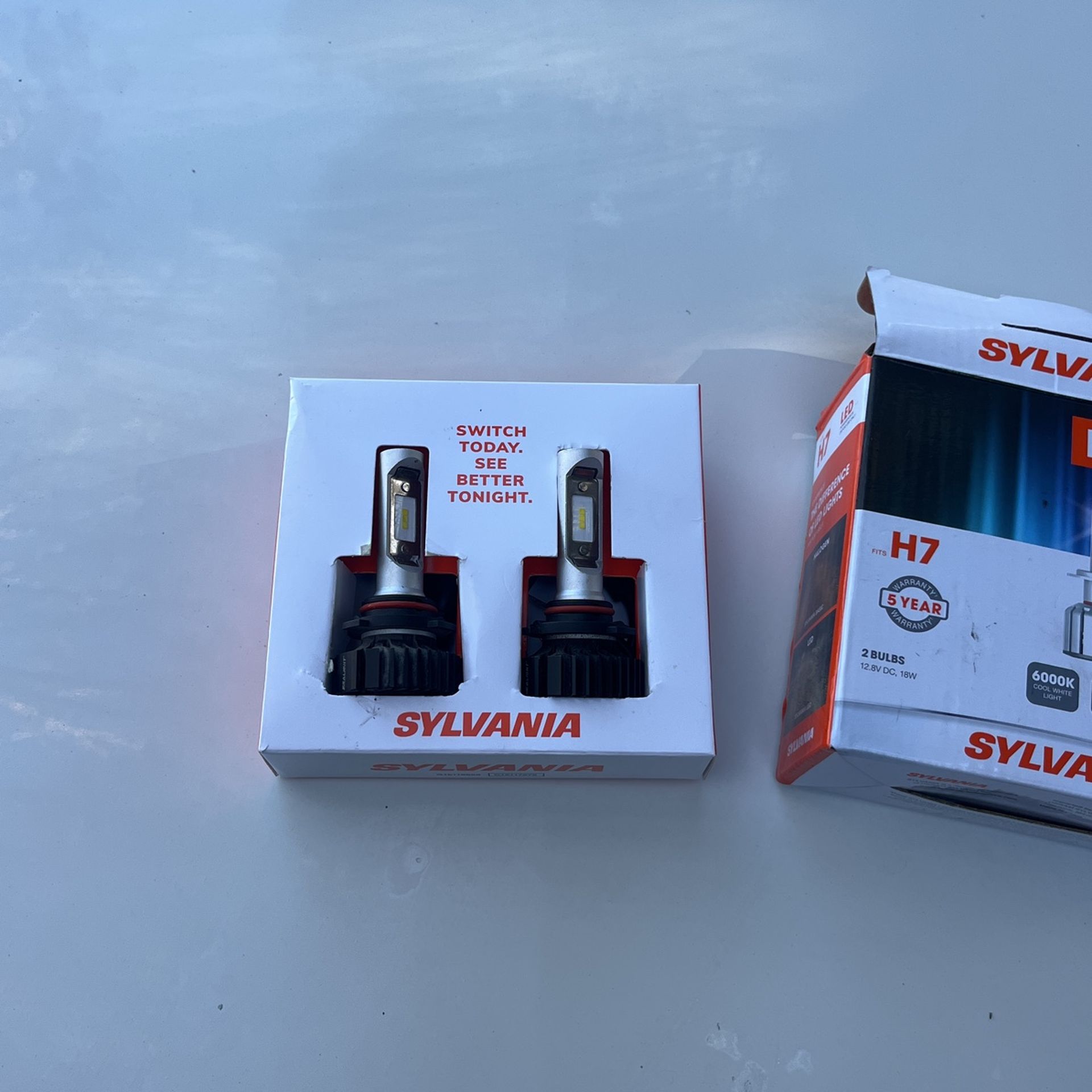 Headlight bulbs