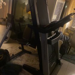 Treadmill Pro Form 2000