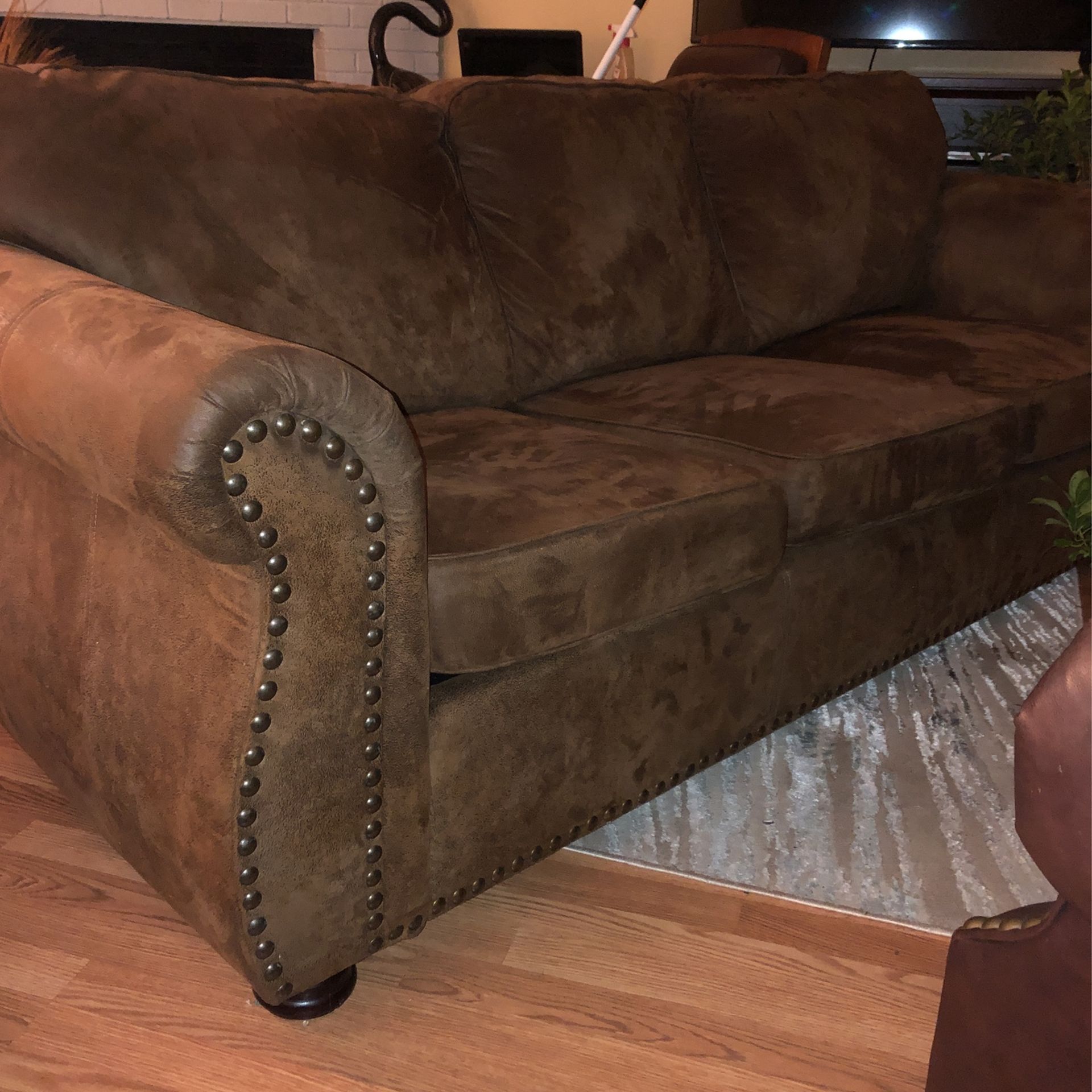 Free Microfiber Couch With Firm Cushions