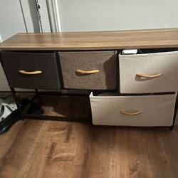 Side table with drawers 