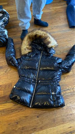 S13 Women’s coat size Medium worn 2times