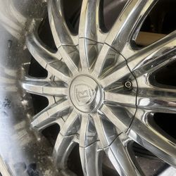 Selling 22 Inch Rims With Tires