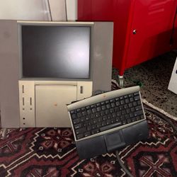 Mac 20th Anniversary Edition  Basically New 