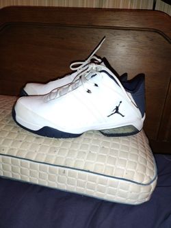 Brand New In The Box Size 11 Jordan Team Reign.