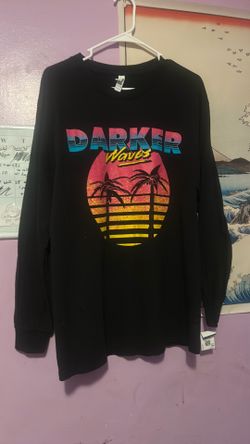 Darker Waves Long Sleeve T shirt Size  Large