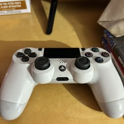 PS4 Controller 