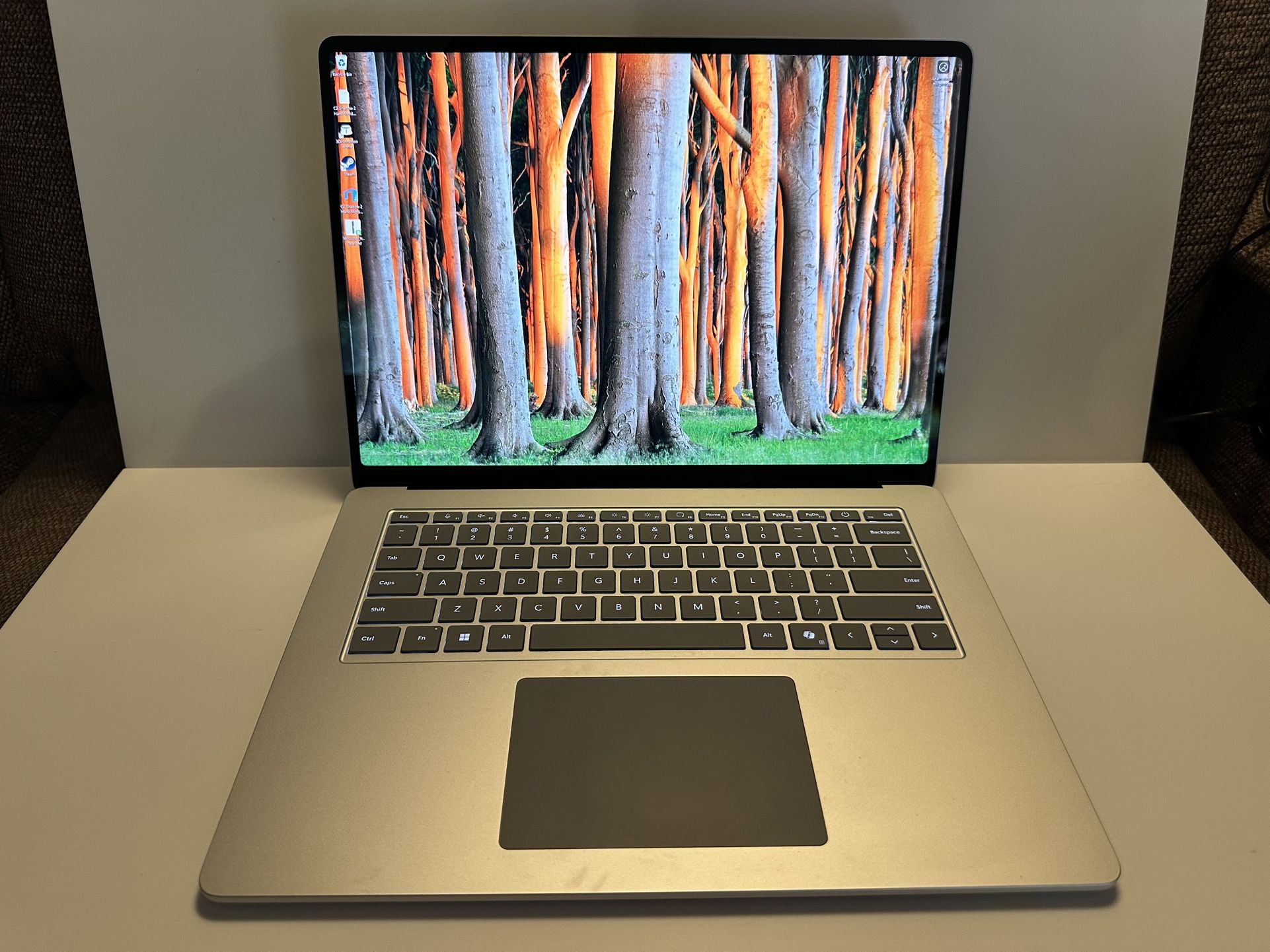 15” Microsoft Surface laptop 7 Snapdragon X Elite