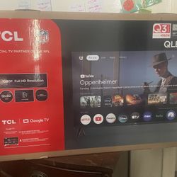 43” QLED TV Google tv  + Onn Heavy Duty Wall Mount