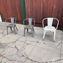 Free metal outdoor chairs