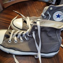 Converse High Tops All Stars Wms Size 8