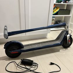 Unagi Model One Blue Scooter In LIKE NEW condition 