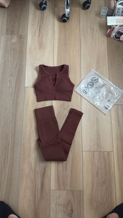 Women’s brown two piece ribbed set