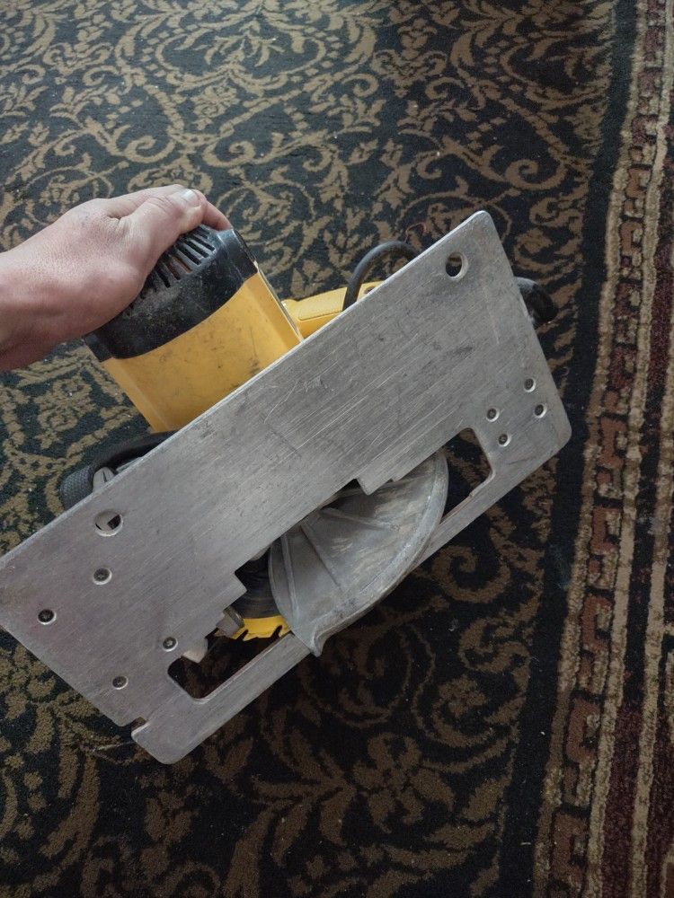 En Venta Circular Saw