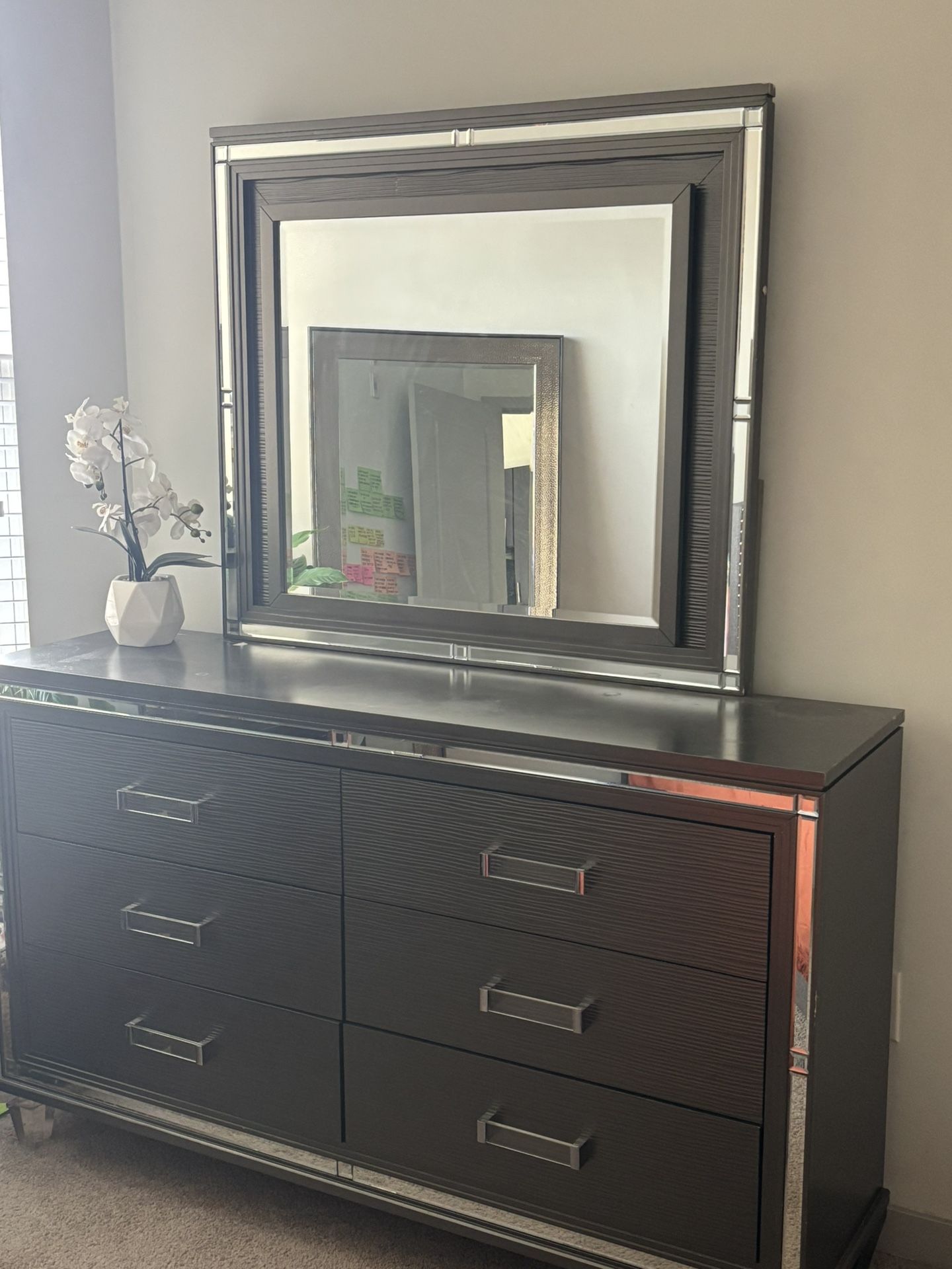 Dresser Set With Nightstand