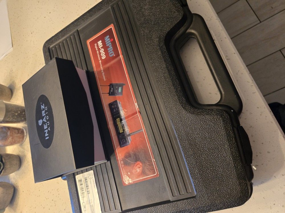 In Ear Monitors Professional Used 1 Time Paid 1500