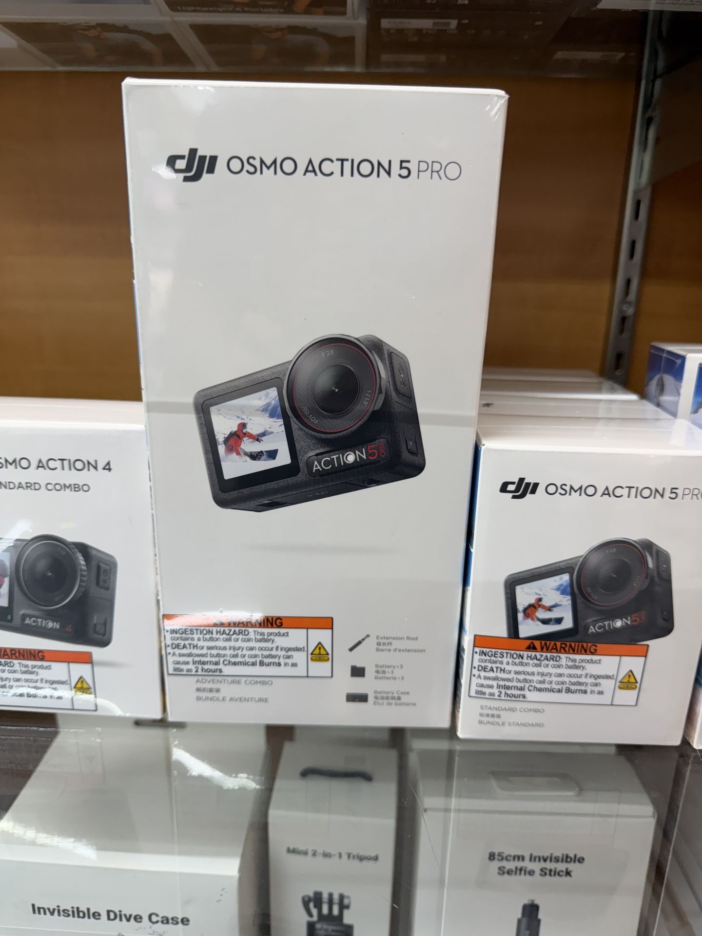 DJI Osmo Action 5 Pro Adventure Combo