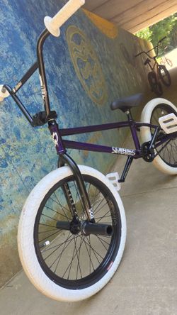 Custom bmx bike