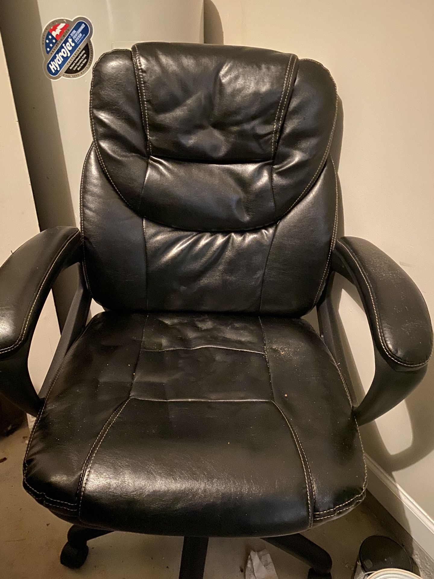 Office chair -black