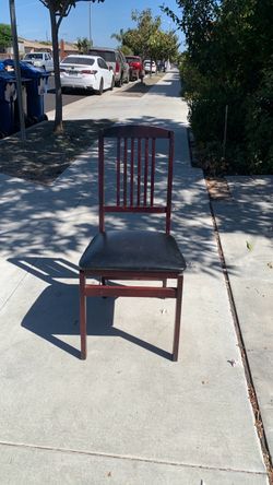 Foldable chair