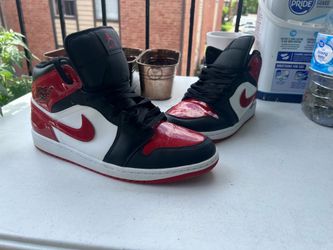 Air Jordan 1 Blk Varsity Red/White size 11 M 12.5W