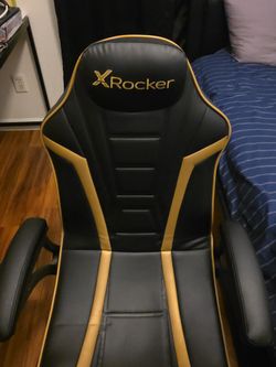 XROCKER  GAMES CHAIR LIKE NEW