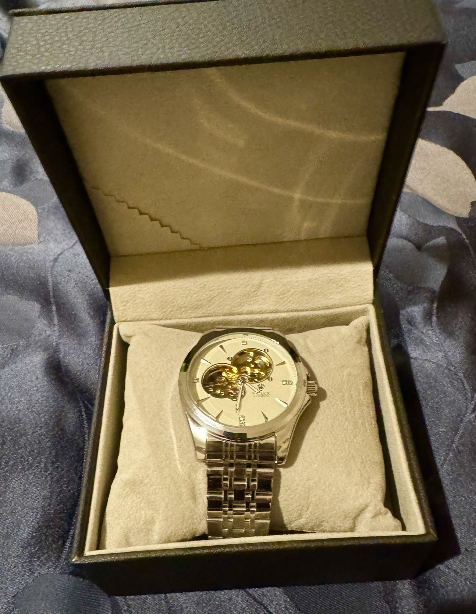 Nice Men’s Watch