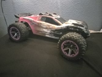 Traxxas Rustler 4x4