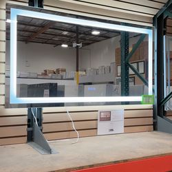 Luxurious 47x 30 LED Bathroom Mirrors