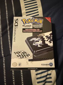 Pokémon Black & White Nintendo DS Hard Case Kit