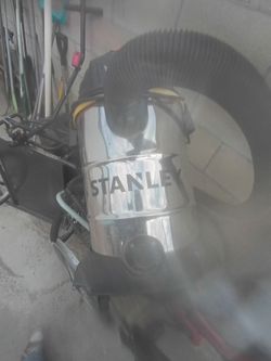 Stanley wet/dry 8 gallon shop vac