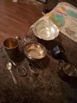 Bowls spoon cups