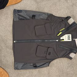Helly Hanson Hiking Best
