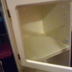 Cabinets Glass /Drawers 5