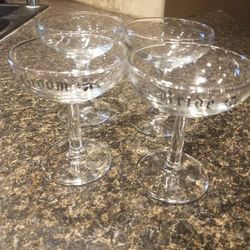 Wine glasses bride groom set of 4