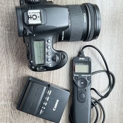 Canon 60D W/ Extra Charger And Intervalometer
