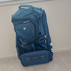 Duffel Multi-Pocket Travel Bag with Wheels