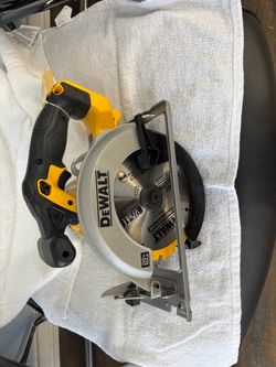 DeWalt Circular saw