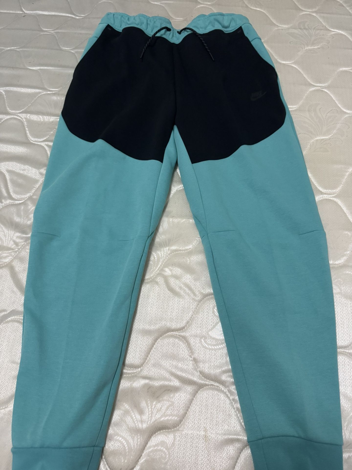 Nike Tech Joggers Teal/Black XL