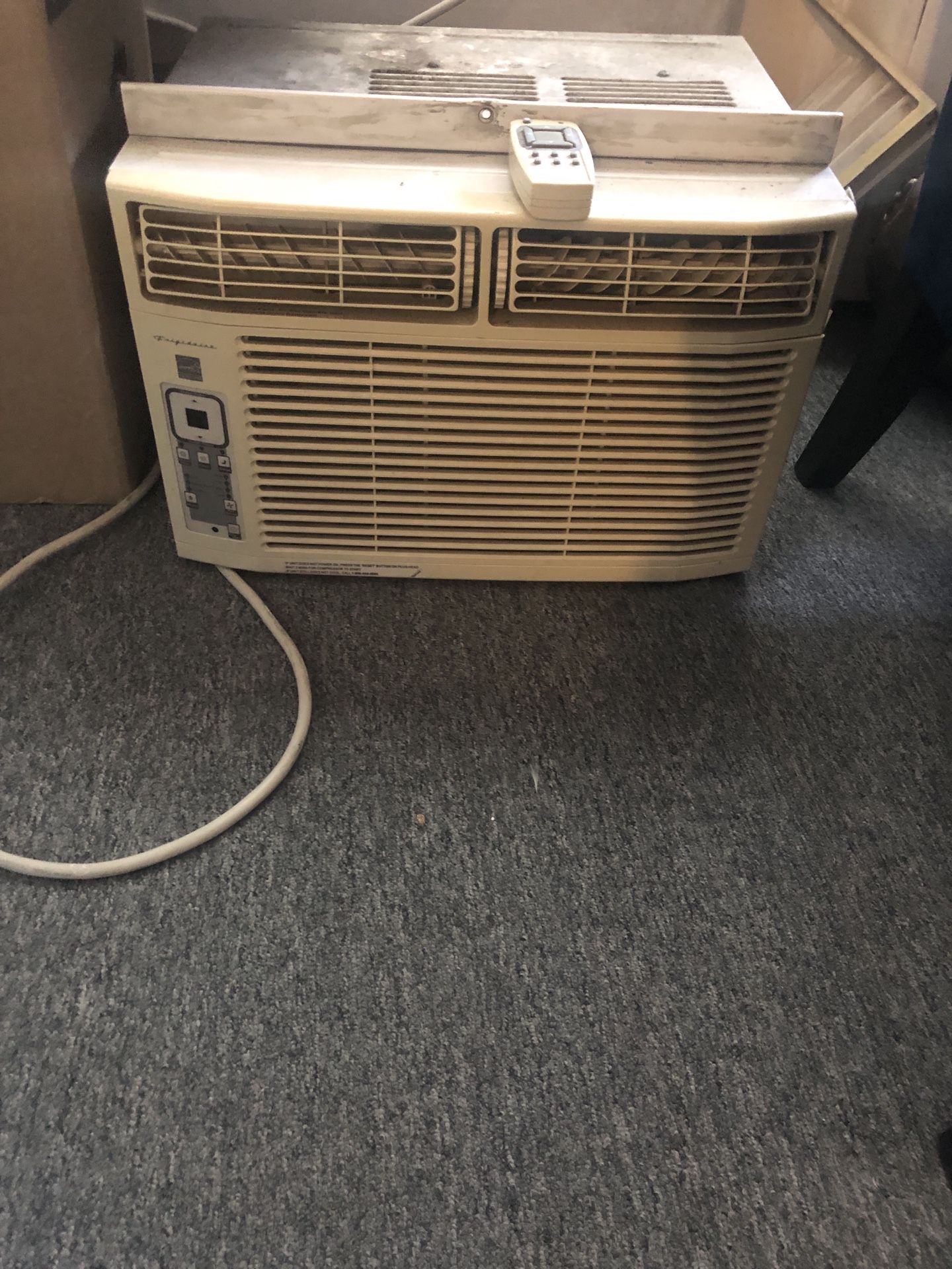 Frigidaire AC Unit